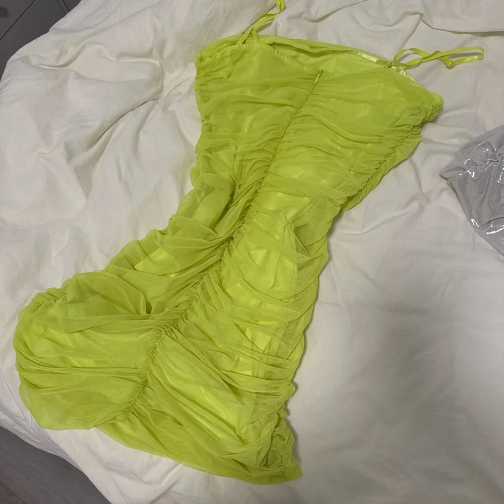 GOING OUT DRESSES - Picture 7 of 13